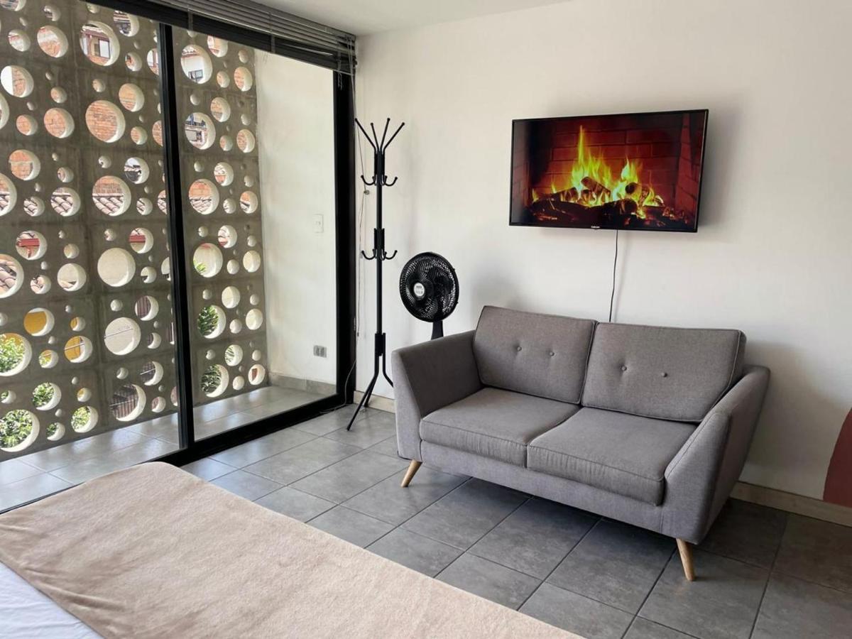 Tranvia 40 Apartments Медельїн Екстер'єр фото